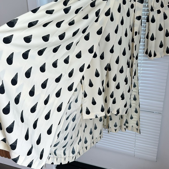 Dress (asymmetric) - Picture 9 of 14